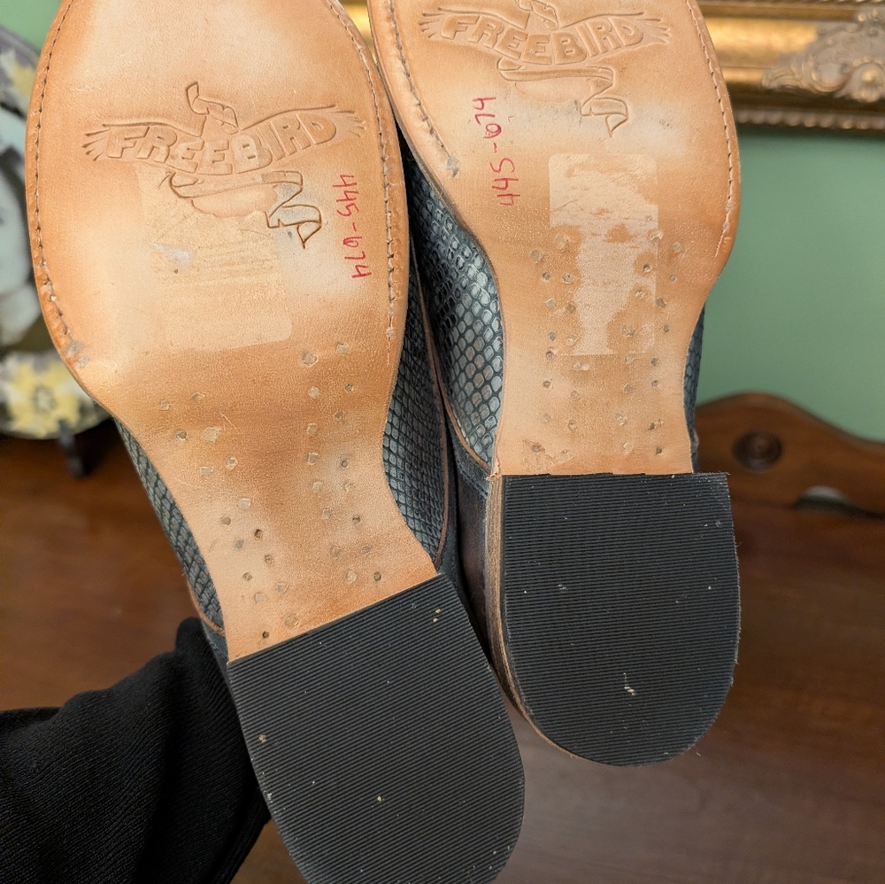 Freebird By Steven Mabel Snake Print Slip On Shoe Size 11, NWOT - Picture 8 of 8